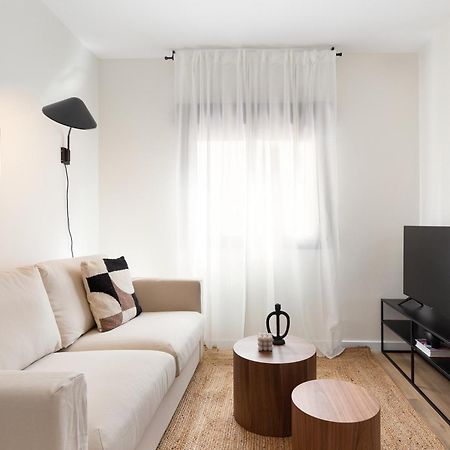 Urban Chill Apartments By Olala Homes L'Hospitalet de Llobregat Exterior photo