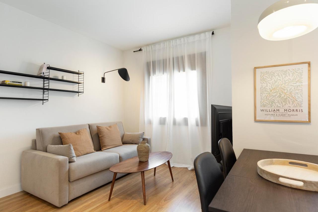 Urban Chill Apartments By Olala Homes L'Hospitalet de Llobregat Exterior photo