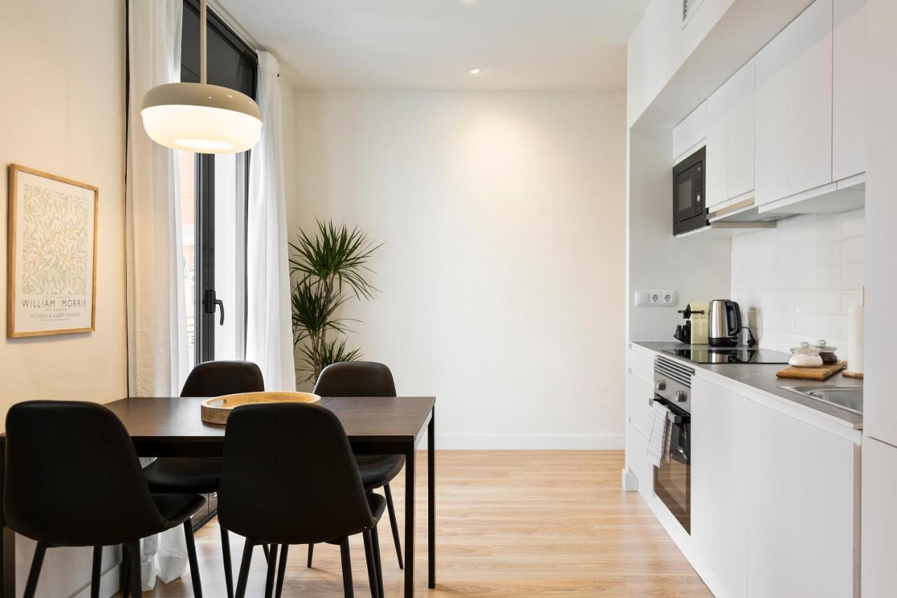Urban Chill Apartments By Olala Homes L'Hospitalet de Llobregat Exterior photo