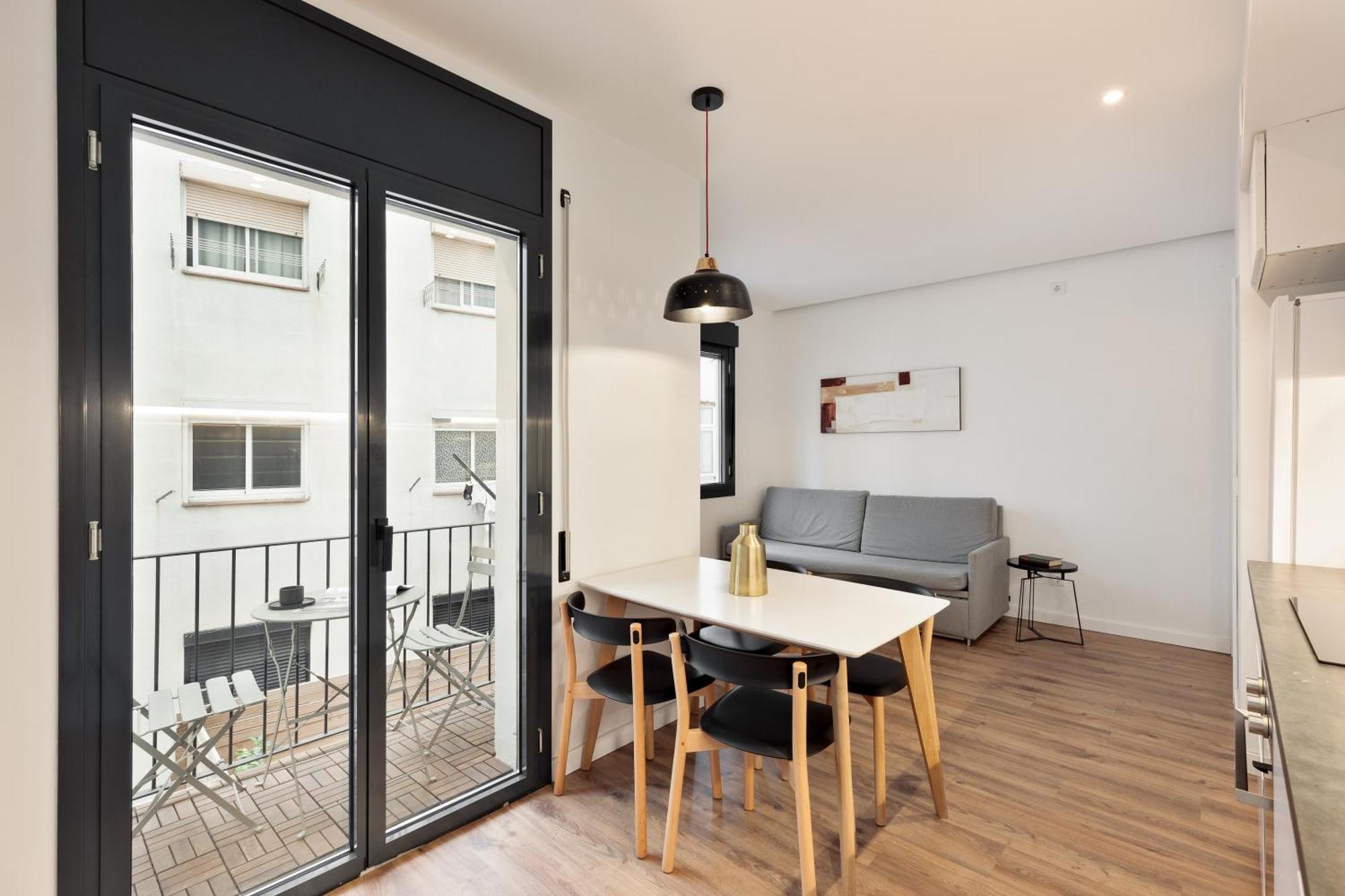 Urban Chill Apartments By Olala Homes L'Hospitalet de Llobregat Exterior photo