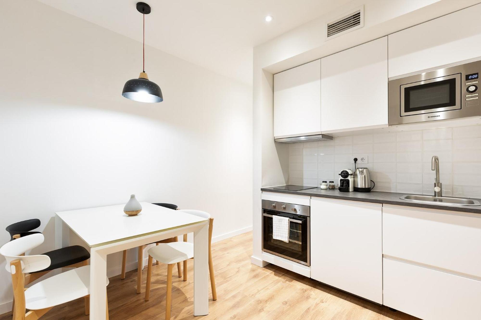 Urban Chill Apartments By Olala Homes L'Hospitalet de Llobregat Exterior photo